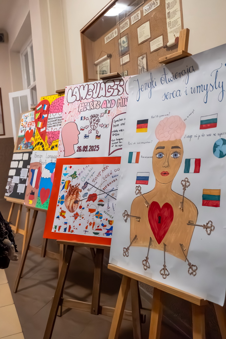 Zdjęcie DZIEŃ JĘZYKÓW OBCYCH 26.09.2025 (5 z 34)70c8b90d-7416-4578-acdb-31a101d16a7d.jpg w galerii Europejski Dzień Języków (26.09.2025)